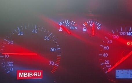 Volkswagen Passat B5+ рестайлинг, 1997 год, 390 000 рублей, 4 фотография