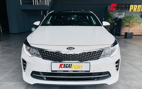 KIA Optima IV, 2017 год, 1 796 000 рублей, 2 фотография