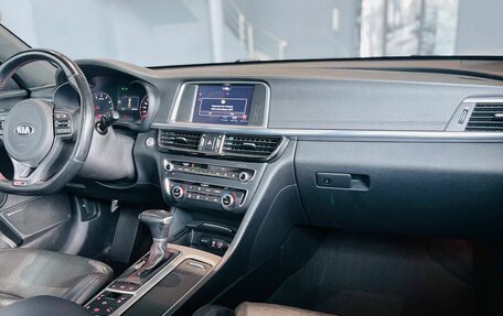 KIA Optima IV, 2017 год, 1 796 000 рублей, 10 фотография