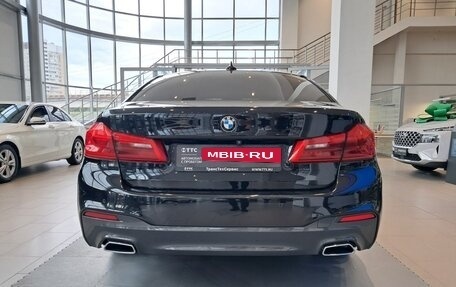BMW 5 серия, 2019 год, 4 499 000 рублей, 10 фотография