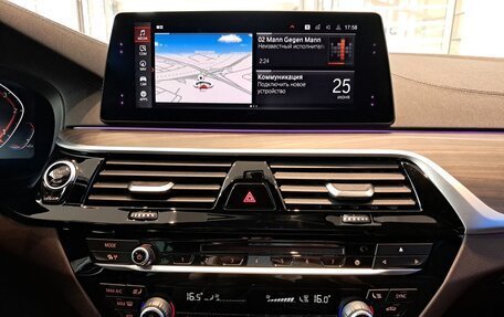 BMW 5 серия, 2019 год, 4 499 000 рублей, 19 фотография