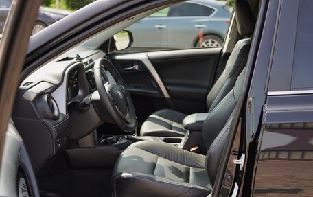 Toyota RAV4, 2016 год, 2 550 000 рублей, 16 фотография