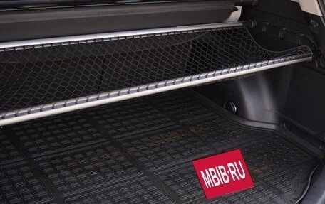 Toyota RAV4, 2016 год, 2 550 000 рублей, 10 фотография
