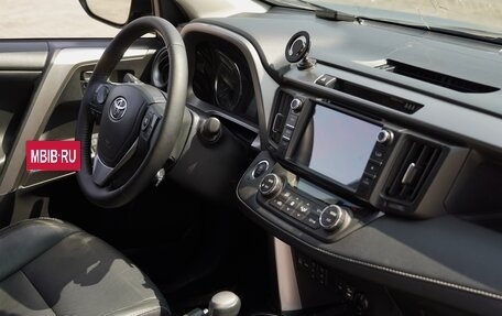 Toyota RAV4, 2016 год, 2 550 000 рублей, 20 фотография