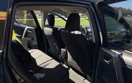 Toyota RAV4, 2018 год, 2 400 000 рублей, 8 фотография