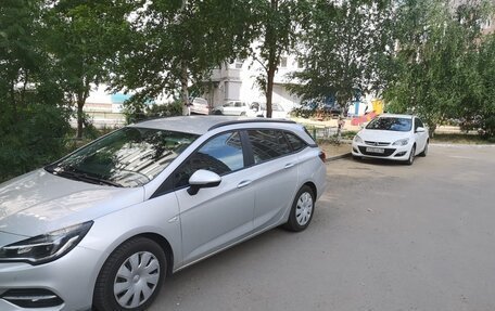 Opel Astra K, 2020 год, 1 470 000 рублей, 2 фотография