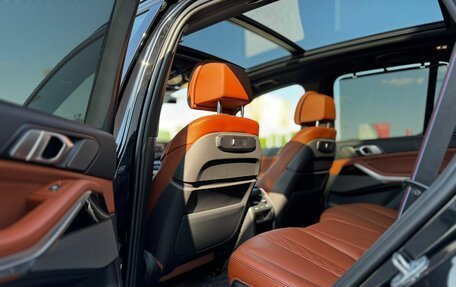 BMW X5, 2023 год, 13 800 000 рублей, 18 фотография