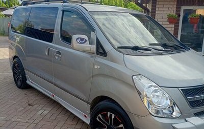 Hyundai H-1 II рестайлинг, 2011 год, 1 350 000 рублей, 1 фотография