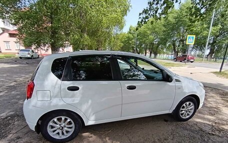 Chevrolet Aveo III, 2011 год, 470 000 рублей, 2 фотография