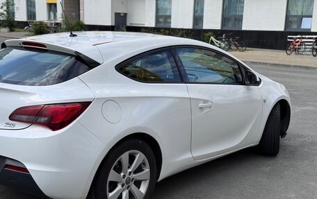 Opel Astra J, 2013 год, 950 000 рублей, 6 фотография