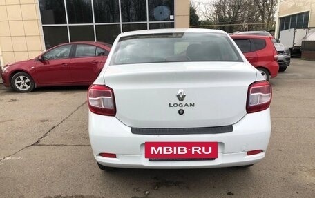 Renault Logan II, 2018 год, 600 000 рублей, 7 фотография