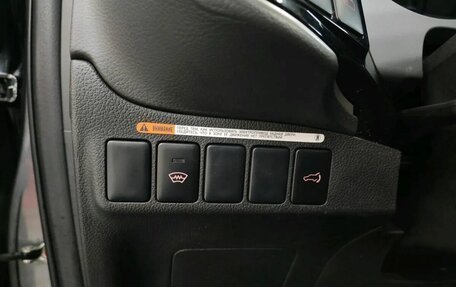 Mitsubishi Outlander III рестайлинг 3, 2015 год, 1 500 000 рублей, 11 фотография