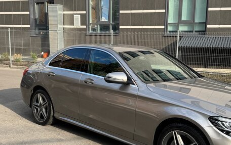 Mercedes-Benz C-Класс, 2019 год, 3 050 000 рублей, 4 фотография