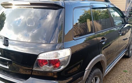 Mitsubishi Outlander III рестайлинг 3, 2004 год, 575 000 рублей, 3 фотография