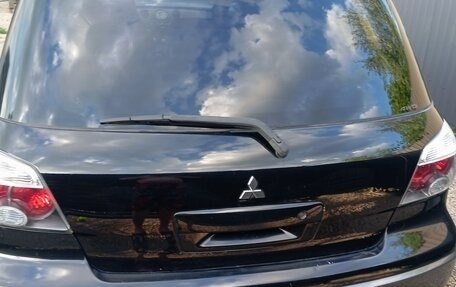 Mitsubishi Outlander III рестайлинг 3, 2004 год, 575 000 рублей, 5 фотография