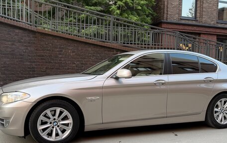 BMW 5 серия, 2012 год, 2 100 000 рублей, 6 фотография