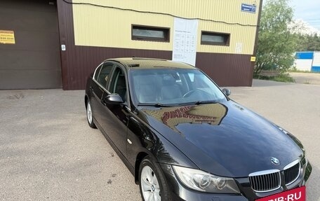 BMW 3 серия, 2007 год, 880 000 рублей, 18 фотография
