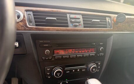 BMW 3 серия, 2007 год, 880 000 рублей, 23 фотография