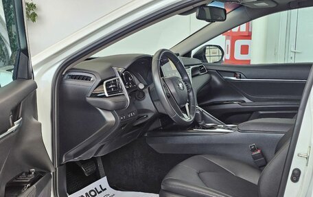 Toyota Camry, 2023 год, 3 749 000 рублей, 12 фотография