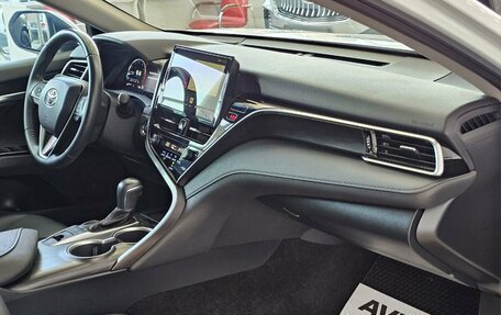 Toyota Camry, 2023 год, 3 749 000 рублей, 23 фотография