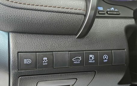 Toyota Camry, 2023 год, 3 749 000 рублей, 16 фотография