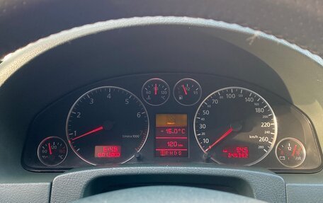 Audi A6, 2002 год, 895 000 рублей, 19 фотография