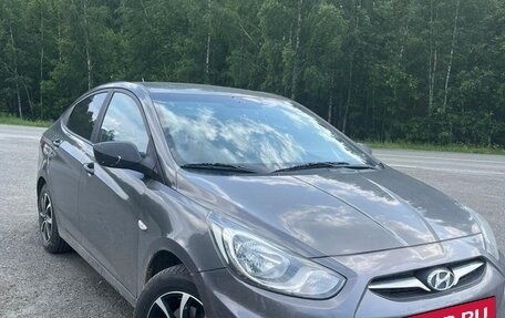 Hyundai Solaris II рестайлинг, 2014 год, 675 000 рублей, 5 фотография