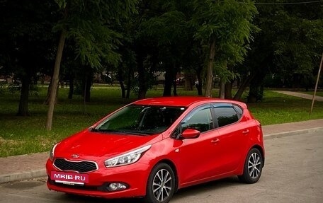 KIA cee'd III, 2013 год, 1 150 000 рублей, 2 фотография