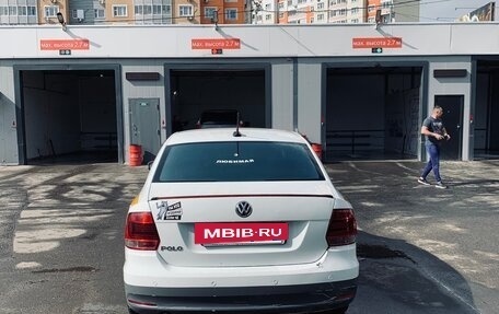 Volkswagen Polo VI (EU Market), 2018 год, 580 000 рублей, 4 фотография