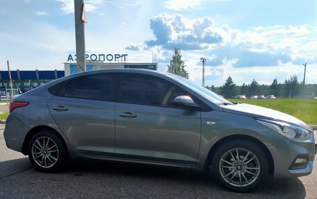 Hyundai Solaris II рестайлинг, 2019 год, 1 650 000 рублей, 22 фотография
