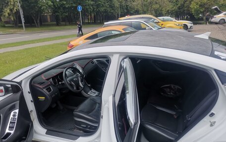 Hyundai Avante, 2012 год, 1 200 000 рублей, 10 фотография