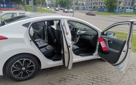 Hyundai Avante, 2012 год, 1 200 000 рублей, 11 фотография