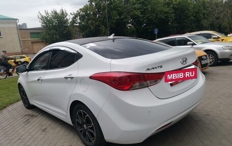 Hyundai Avante, 2012 год, 1 200 000 рублей, 3 фотография