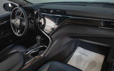 Toyota Camry, 2019 год, 2 899 000 рублей, 17 фотография