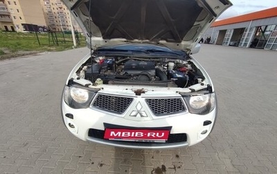 Mitsubishi L200 IV рестайлинг, 2013 год, 1 290 000 рублей, 1 фотография
