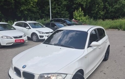 BMW 1 серия, 2009 год, 800 000 рублей, 1 фотография