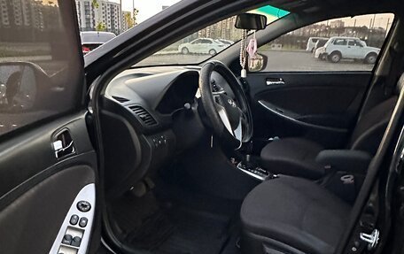 Hyundai Solaris II рестайлинг, 2012 год, 825 000 рублей, 6 фотография