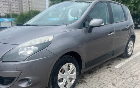 Renault Scenic III, 2010 год, 650 000 рублей, 4 фотография