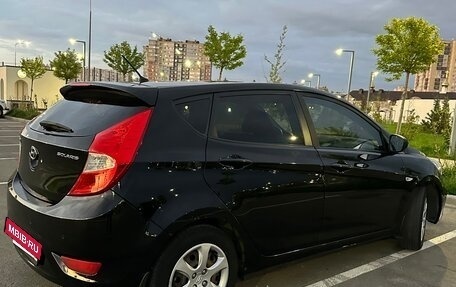 Hyundai Solaris II рестайлинг, 2012 год, 825 000 рублей, 5 фотография