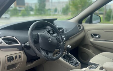 Renault Scenic III, 2010 год, 650 000 рублей, 14 фотография