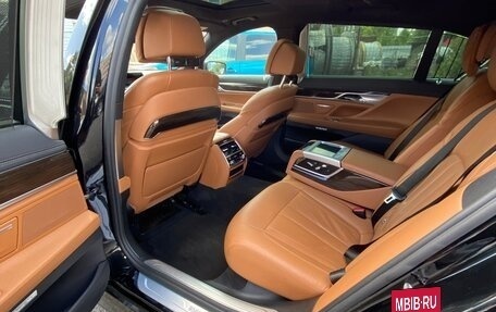 BMW 7 серия, 2016 год, 3 500 000 рублей, 6 фотография