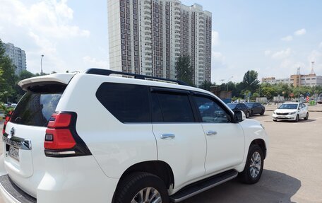 Toyota Land Cruiser Prado 150 рестайлинг 2, 2017 год, 4 000 000 рублей, 2 фотография