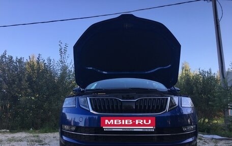 Skoda Octavia, 2018 год, 2 450 000 рублей, 2 фотография
