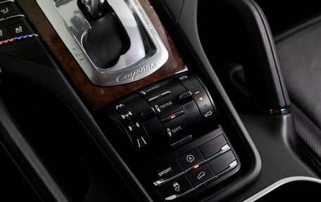 Porsche Cayenne III, 2010 год, 2 800 000 рублей, 17 фотография