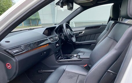 Mercedes-Benz E-Класс, 2013 год, 1 999 000 рублей, 21 фотография