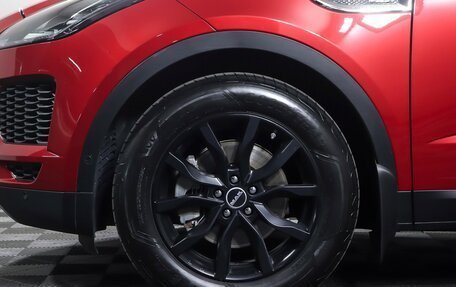Jaguar E-Pace, 2018 год, 2 817 000 рублей, 26 фотография