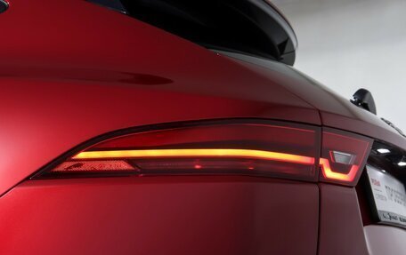 Jaguar E-Pace, 2018 год, 2 817 000 рублей, 24 фотография