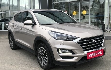 Hyundai Tucson III, 2019 год, 2 040 000 рублей, 3 фотография