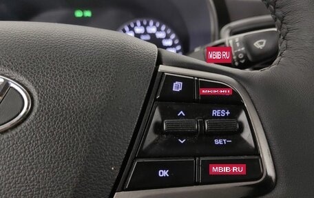 Hyundai Solaris II рестайлинг, 2017 год, 1 090 000 рублей, 14 фотография
