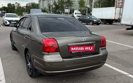 Toyota Avensis III рестайлинг, 2005 год, 790 000 рублей, 6 фотография